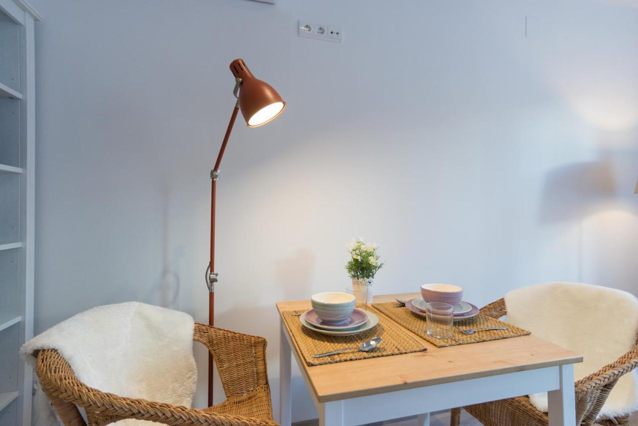 Appartement Urbe10 Atarazanas Premium Loft 4 à Málaga Extérieur photo