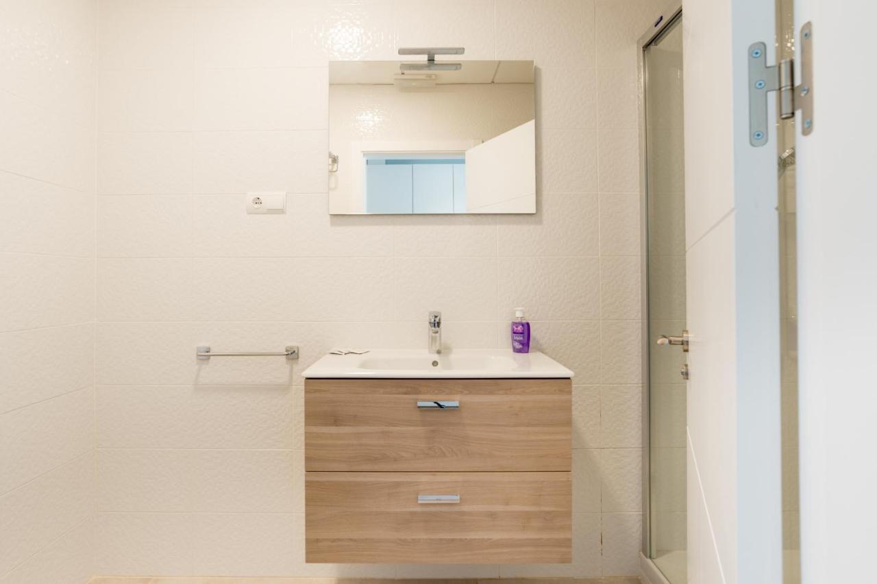 Appartement Urbe10 Atarazanas Premium Loft 4 à Málaga Extérieur photo